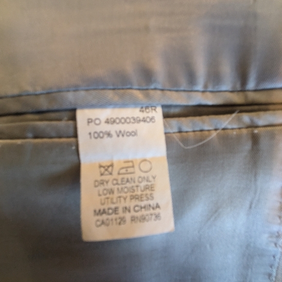 Calvin Klein 46R 36x30 grey suit - Picture 8 of 8